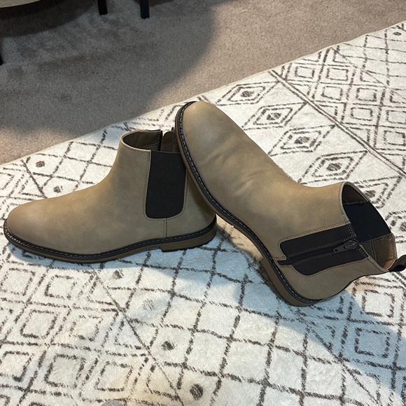 Tan Chelsea Boots for Men - Picture 1 of 6